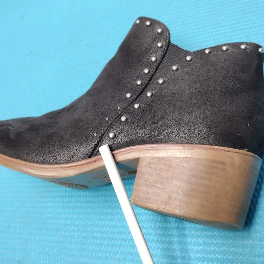 MIA Womens Studded Ankle Booties Faux Leather Side Zip 8.5